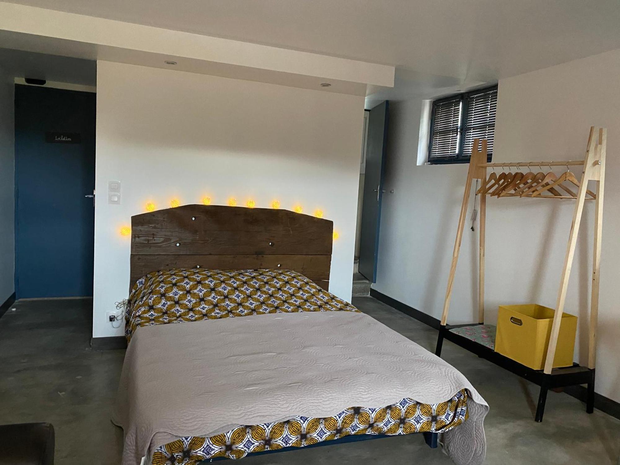 Chambre D'Hotes 2P, Gestion Libre, Espace Piscine Partage Alba-la-Romaine Экстерьер фото